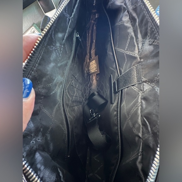 Micheal Kors | Hudson Crossgrain Leather Briefcase - Picture 5 of 6